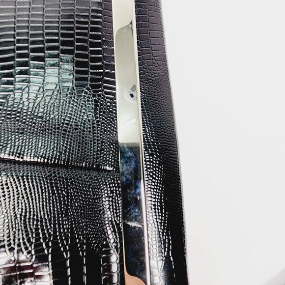 Jessica McClintock Black Small Flap Over Chain Strap  Purse/Clutch - Picture 3 of 13